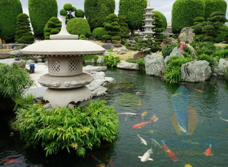 Đá trang trí tiểu cảnh hồ cá sân vườn