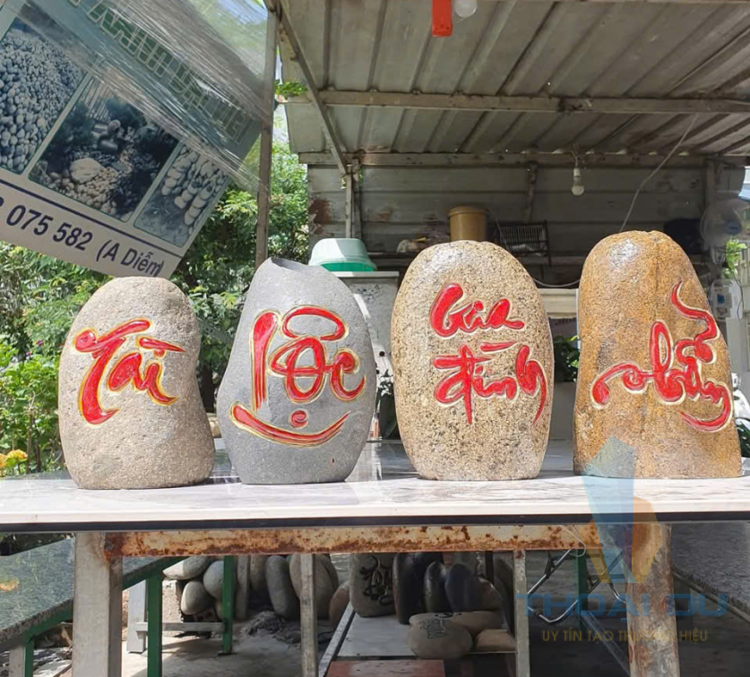 ĐỘI NGŨ NHÂN VIÊN 
